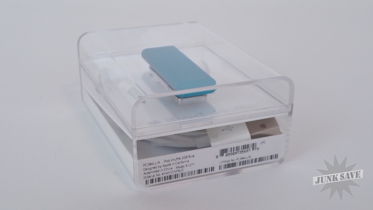 Apple iPod Shuffle Blue 3rd Generation Factory Sealed New